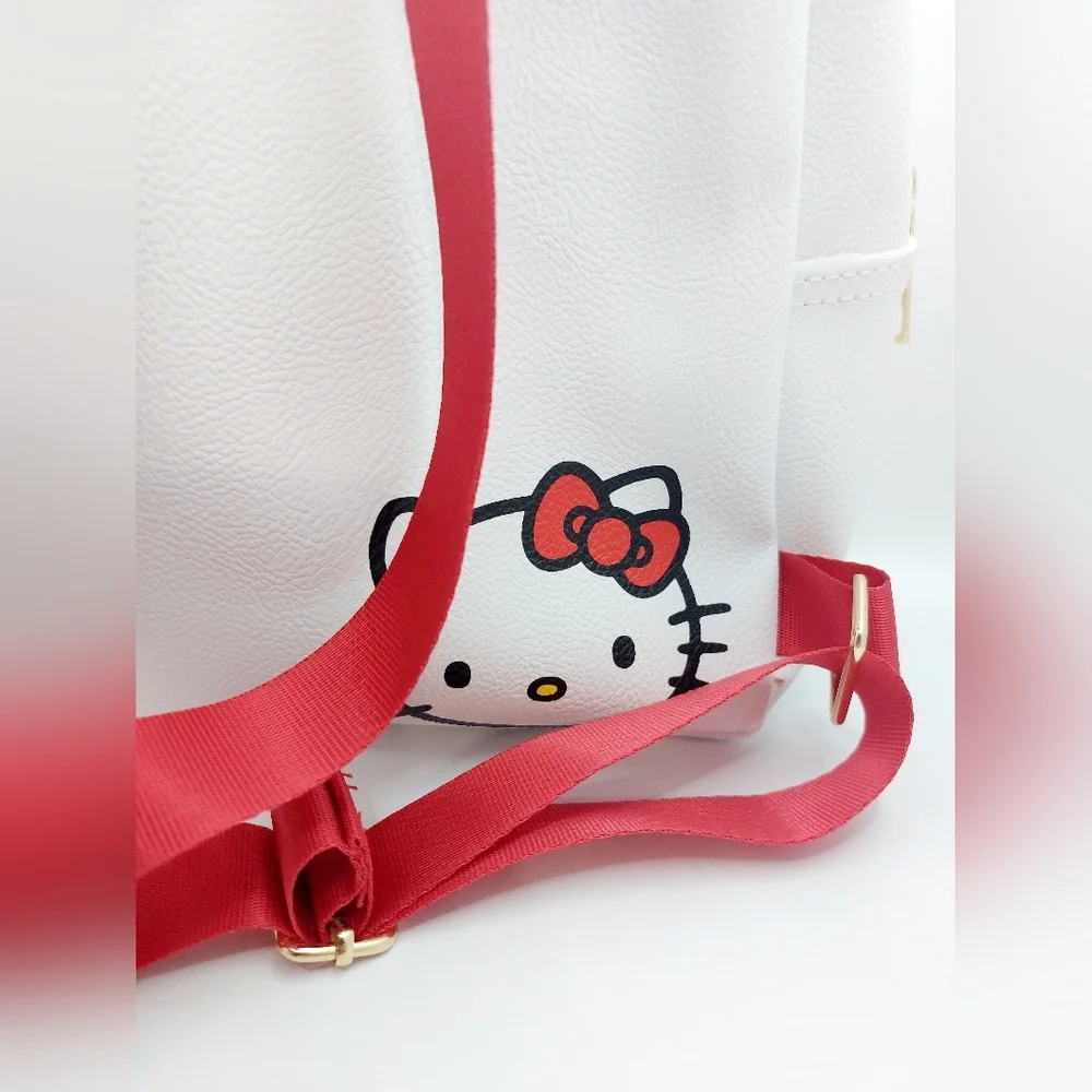 Sanrio Hello Kitty Mini Backpack Purse 10” White Faux Leather Gold Zip Cute Kawa